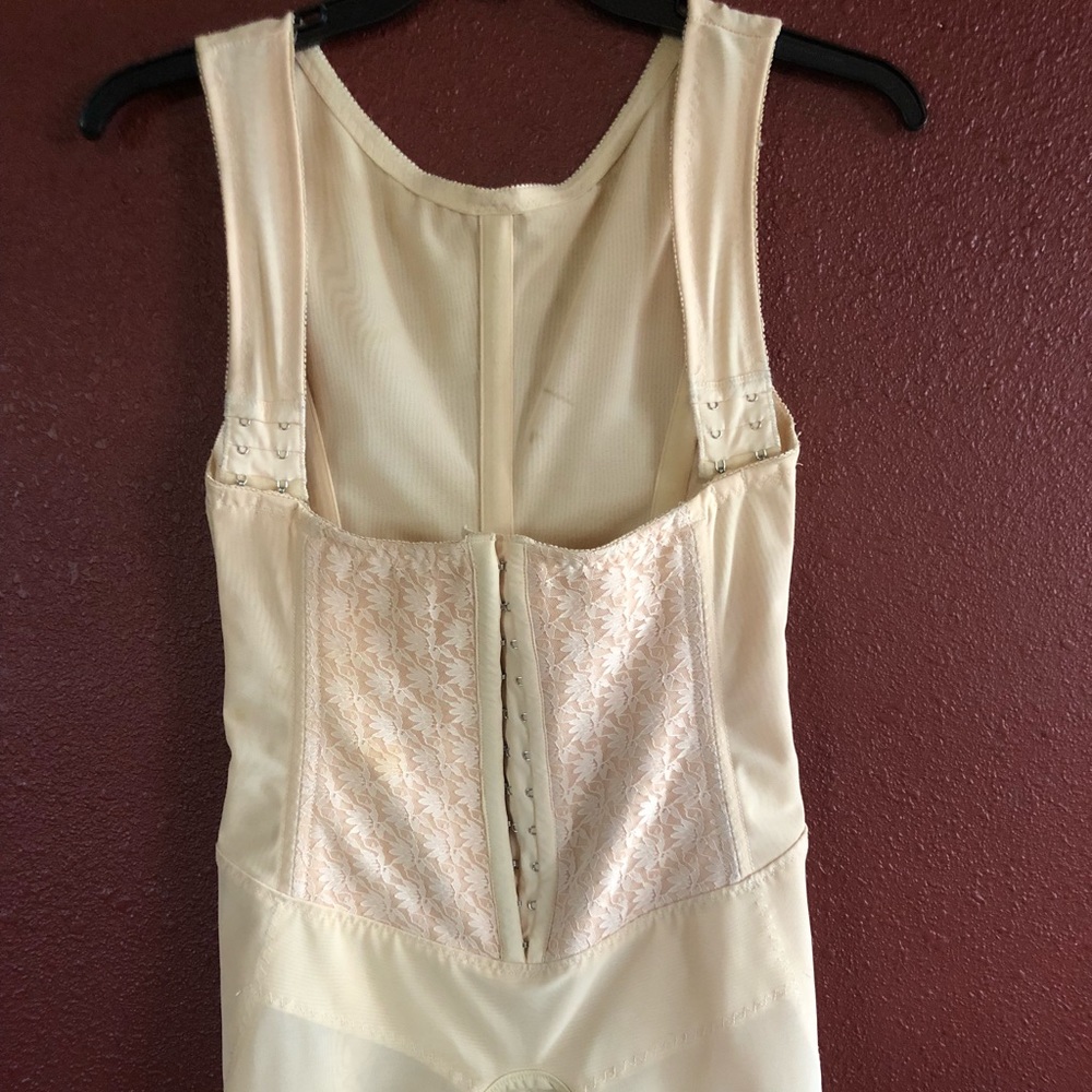 Ardyss body magic body shaper